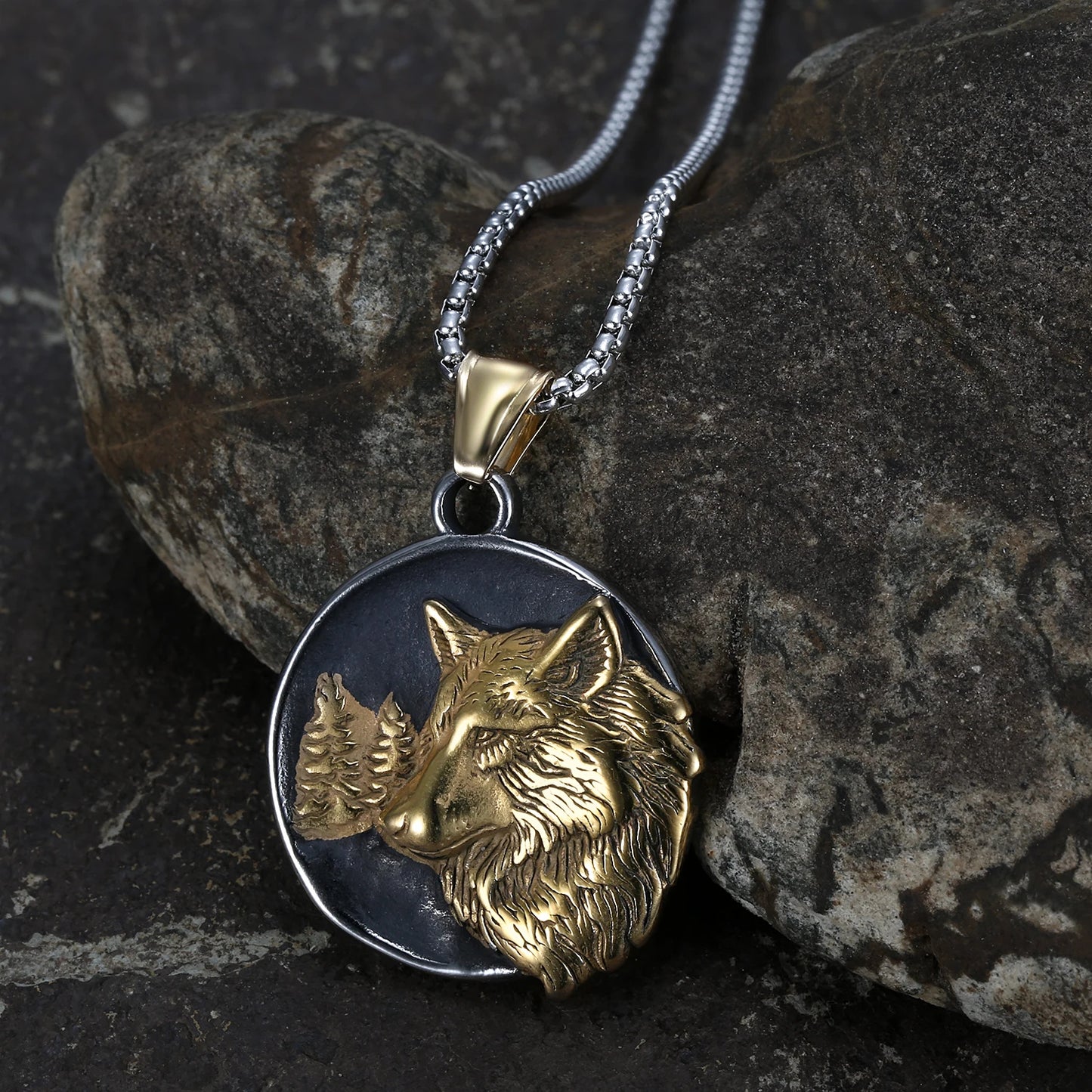 Viking Wolf Spirit Amulet Necklace – 316L Stainless Steel Nordic Pendant