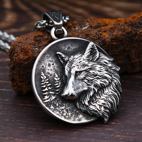 Viking Wolf Spirit Amulet Necklace – 316L Stainless Steel Nordic Pendant