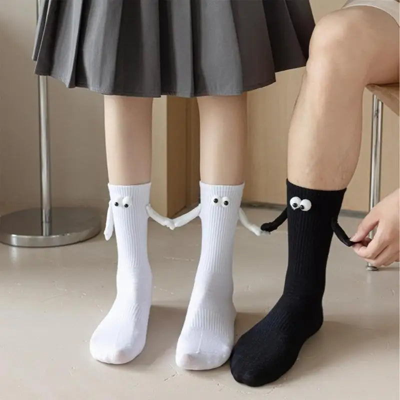 Magnetic Holding Hands Couple Socks with 3D Eyes | Funny Hand-Holding Socks Gift for Couples