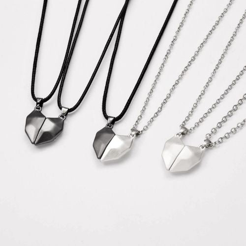 Magnetic Heart Couple Necklace Set | Black & White Attracting Hearts Pendant for Couples & Best Friends