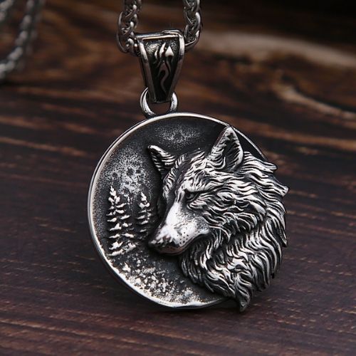 Viking Wolf Spirit Amulet Necklace – 316L Stainless Steel Nordic Pendant